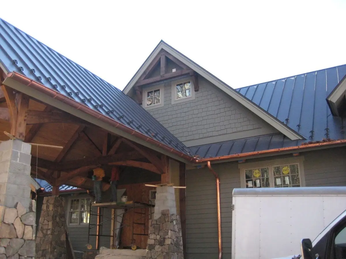 Craftsman Roofing team delivering quality roofing work in Horseshoe Bay